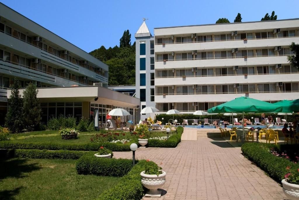 Отель Hotel Oasis Албена-25
